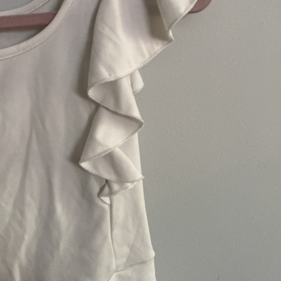 🟢10/$10 - bodysuit - Picture 2 of 3